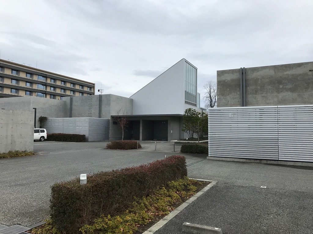 十和田市立図書館