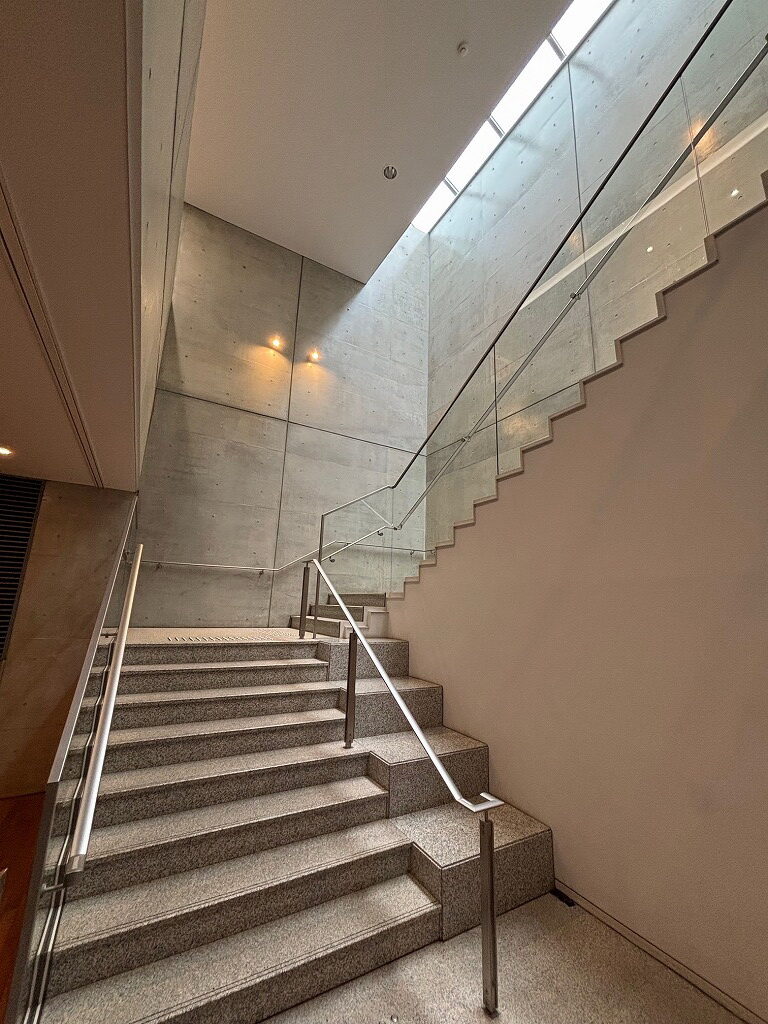 茅ヶ崎美術館