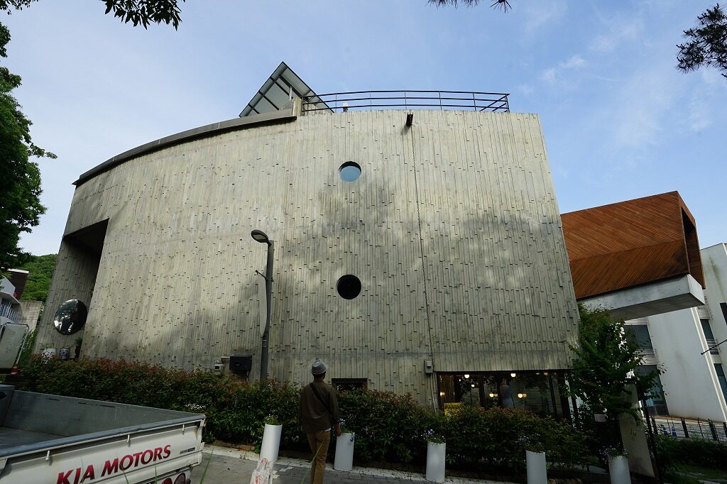 ヘンリ芸術村