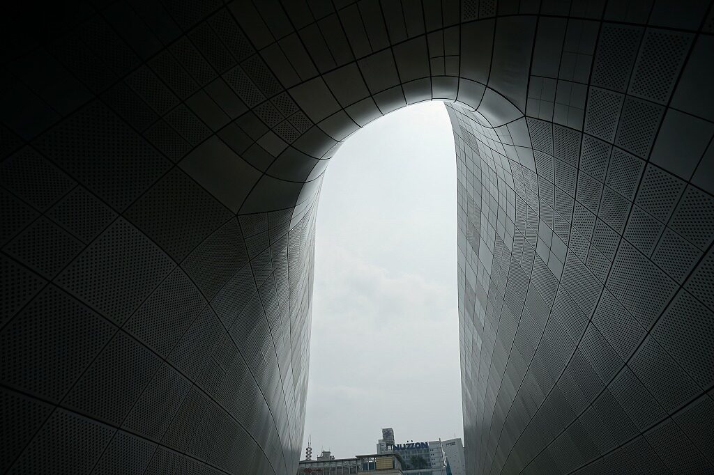 東大門ﾃﾞｻﾞｲﾝﾌﾟﾗｻﾞ