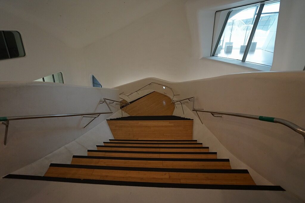 東大門ﾃﾞｻﾞｲﾝﾌﾟﾗｻﾞ