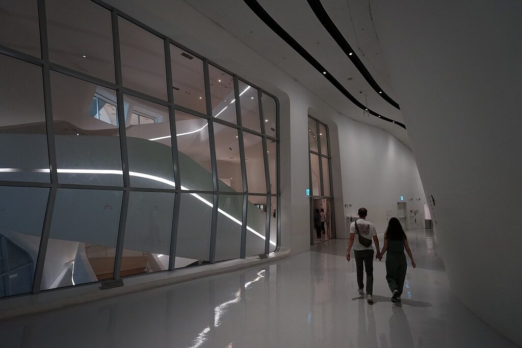 東大門ﾃﾞｻﾞｲﾝﾌﾟﾗｻﾞ