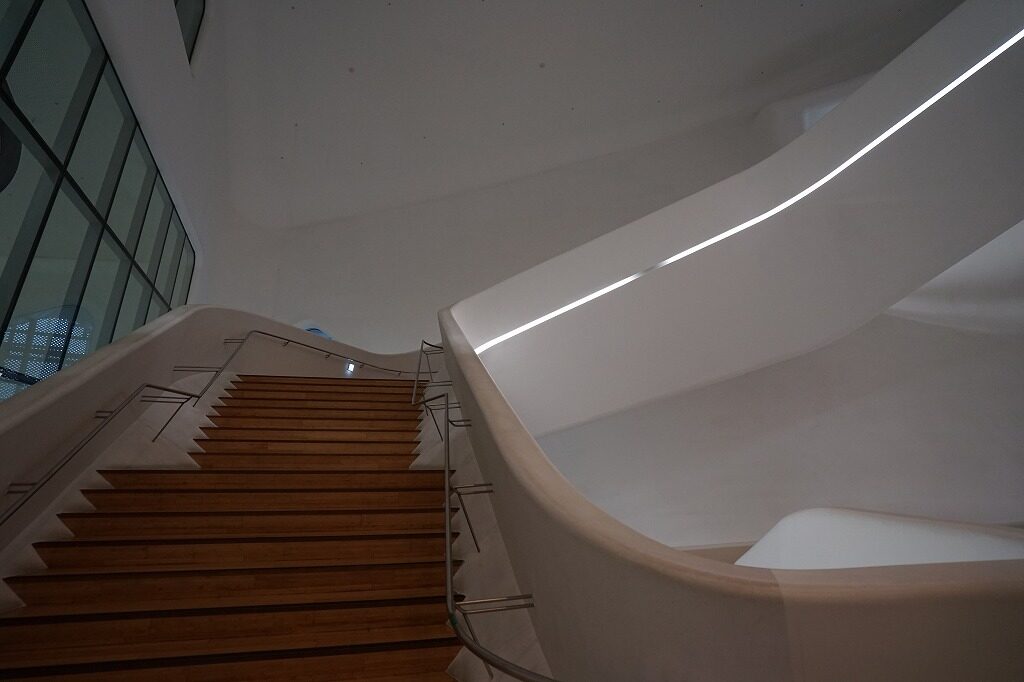 東大門ﾃﾞｻﾞｲﾝﾌﾟﾗｻﾞ