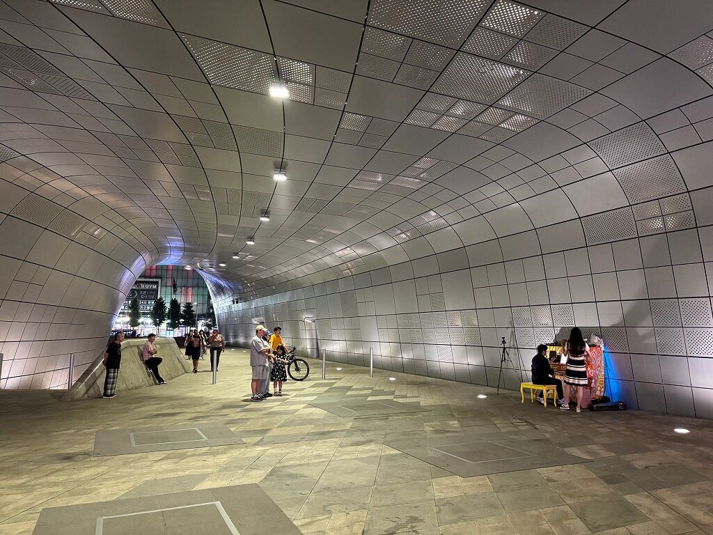 東大門ﾃﾞｻﾞｲﾝﾌﾟﾗｻﾞ