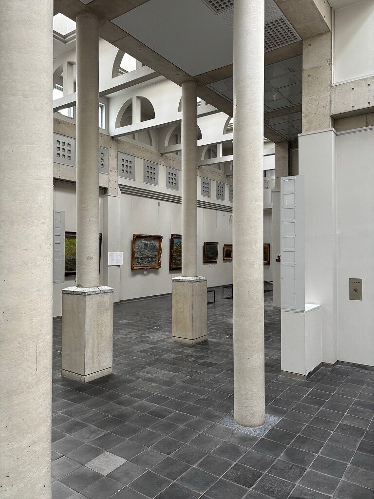 田崎美術館