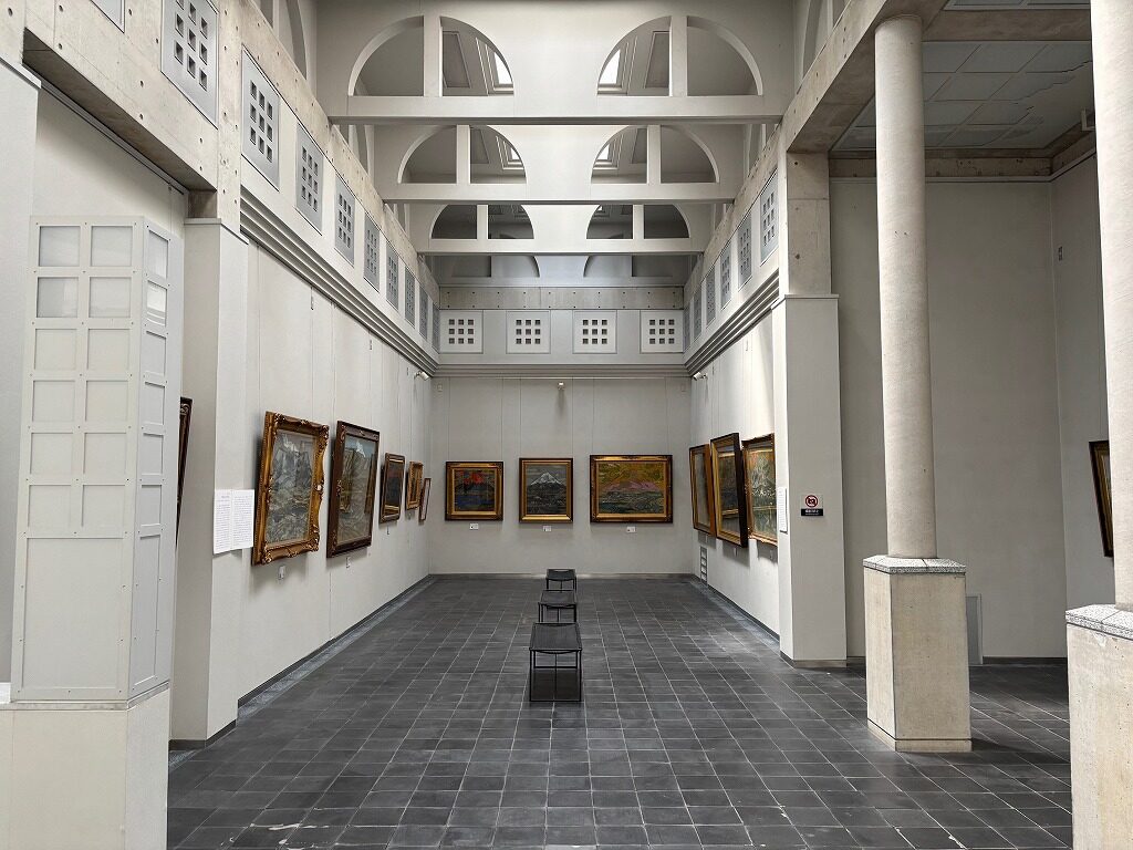 田崎美術館