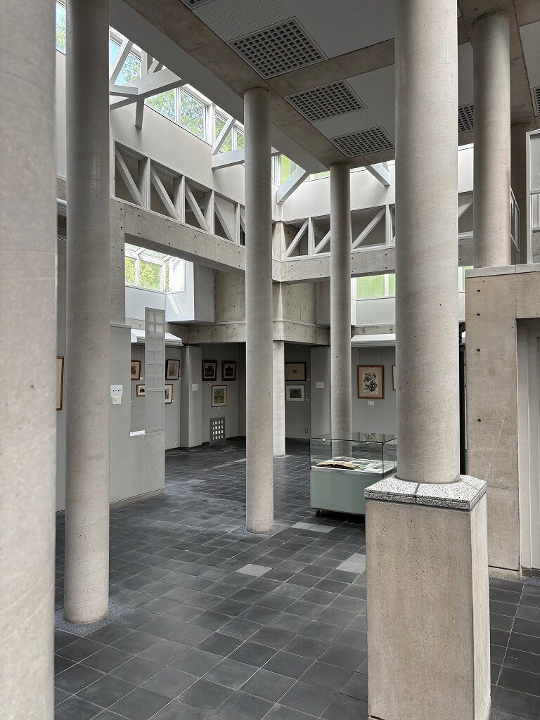 田崎美術館