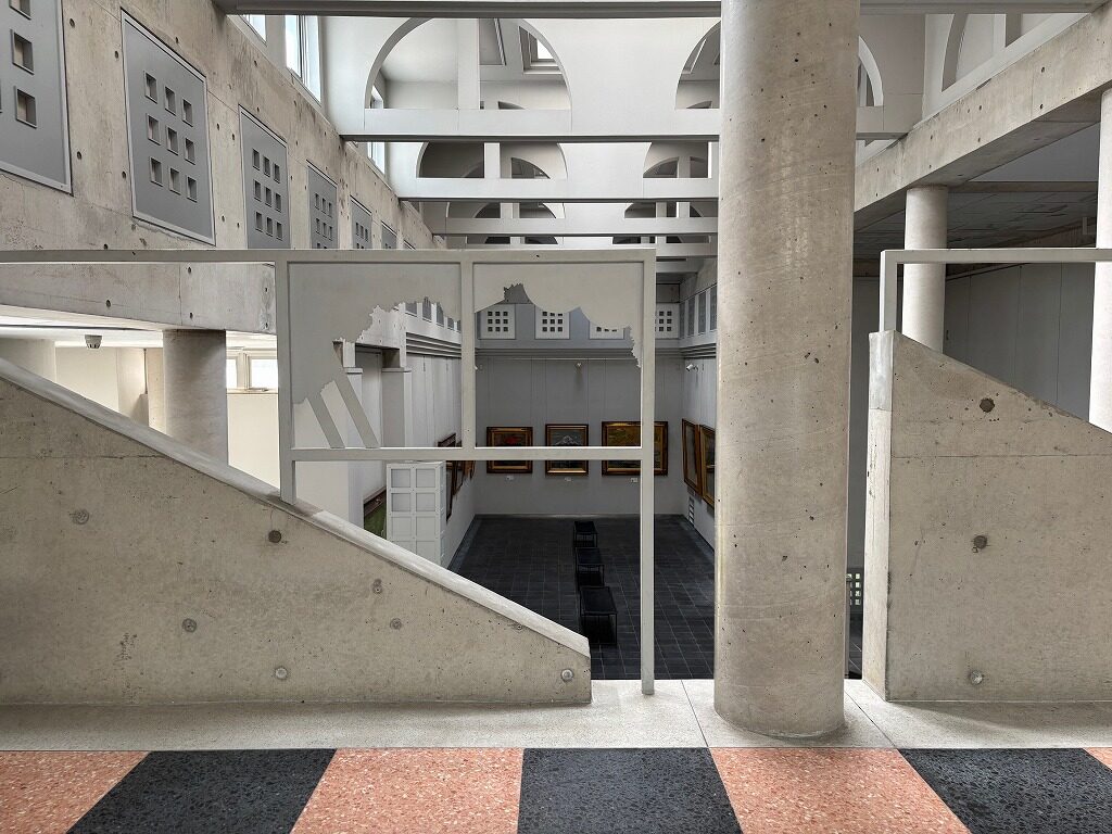 田崎美術館