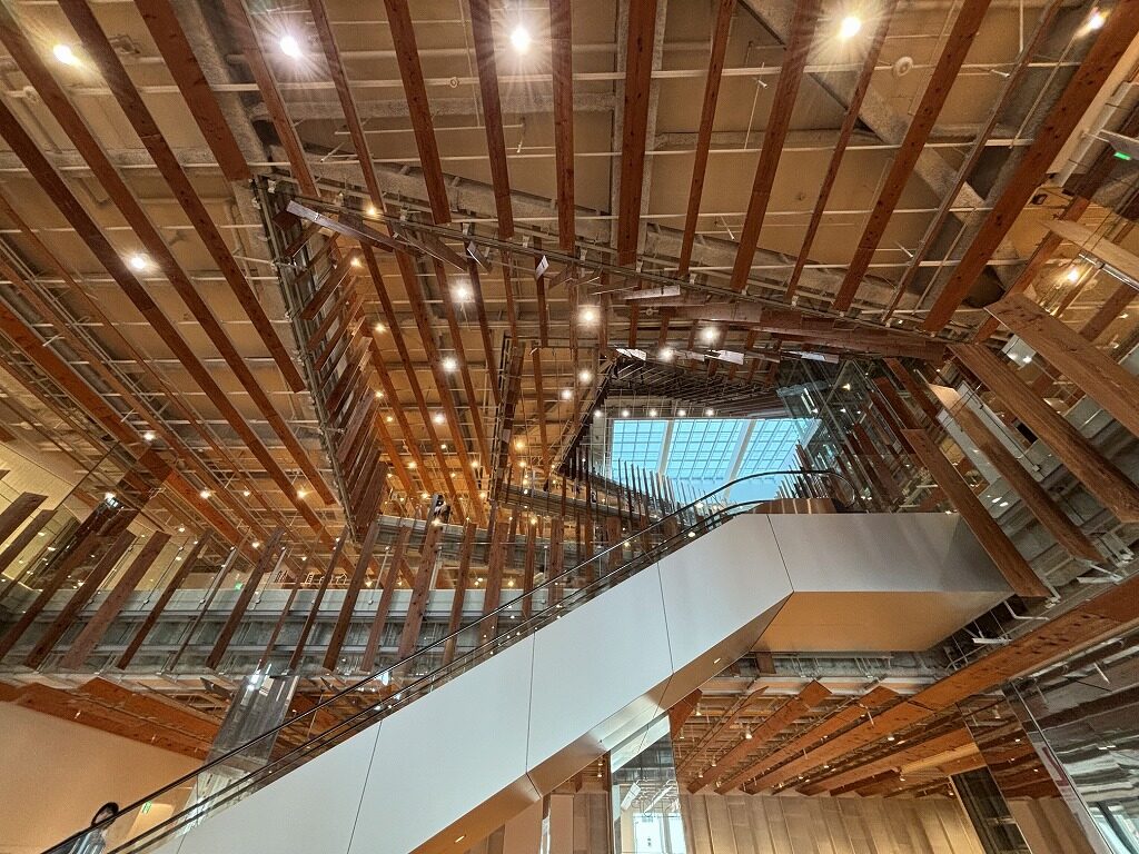 富山市ｶﾞﾗｽ美術館