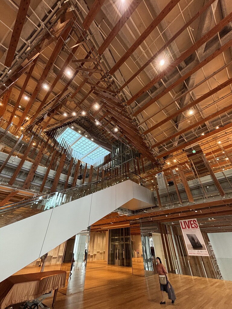 富山市ｶﾞﾗｽ美術館