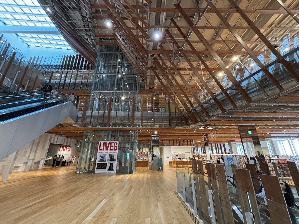富山市ｶﾞﾗｽ美術館