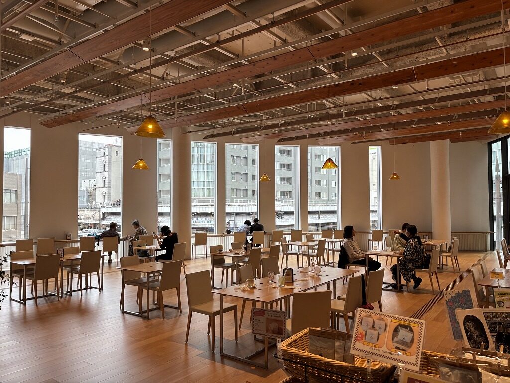 富山市ｶﾞﾗｽ美術館