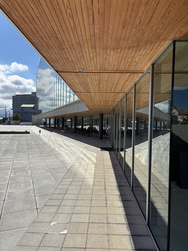 富山県美術館